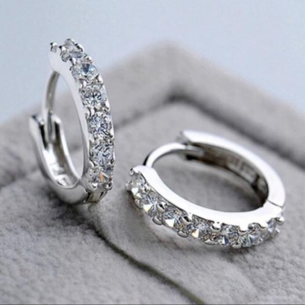 NEW 925 STERLING SILVER DIAMOND HOOP EARRINGS, NICE EARRINGS, CUTE EARRINGS